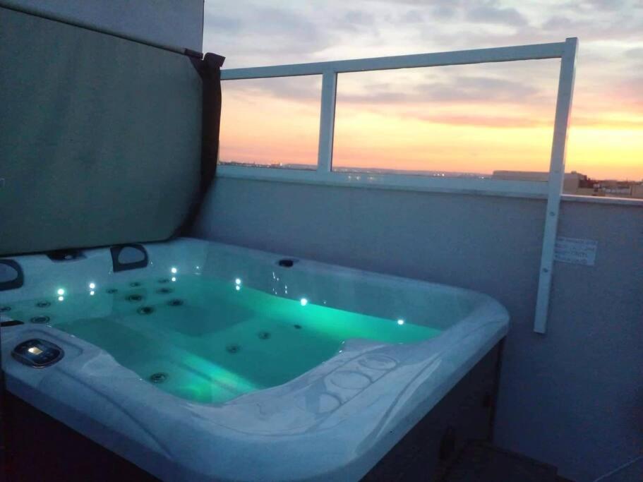 Marsaskala Sea View Duplex Penthouse - Mive Properties Luaran gambar