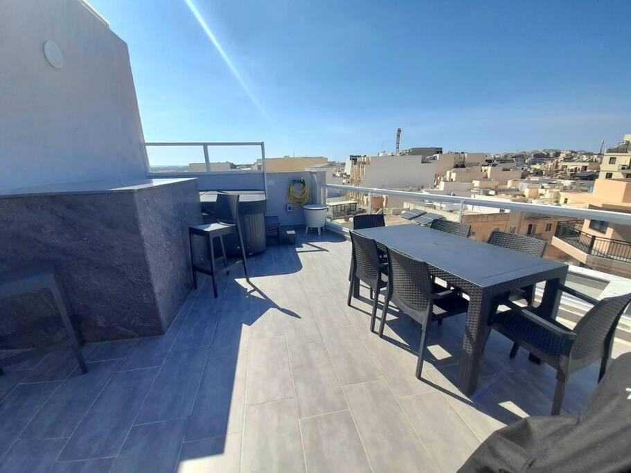 Marsaskala Sea View Duplex Penthouse - Mive Properties Luaran gambar