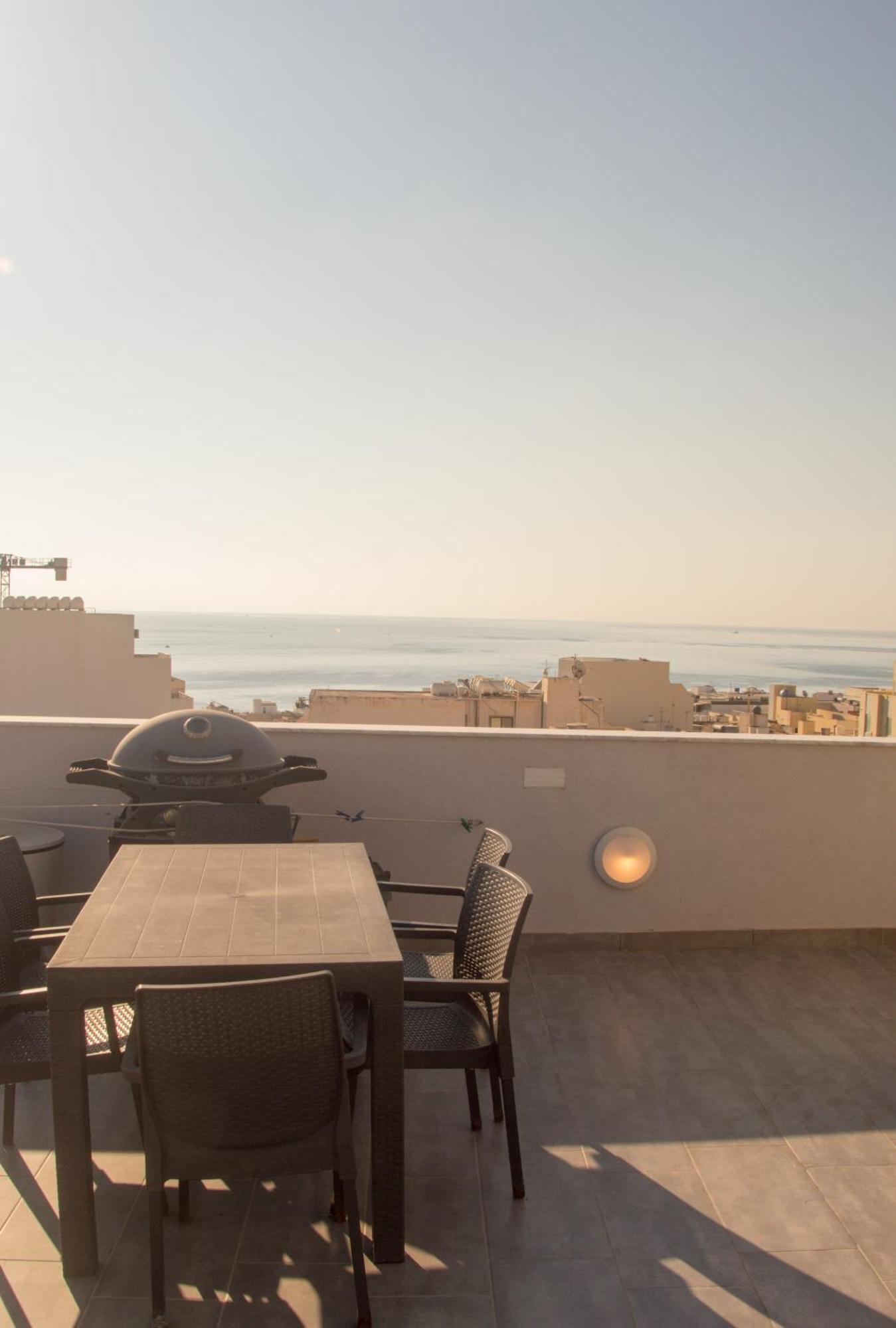 Marsaskala Sea View Duplex Penthouse - Mive Properties Luaran gambar